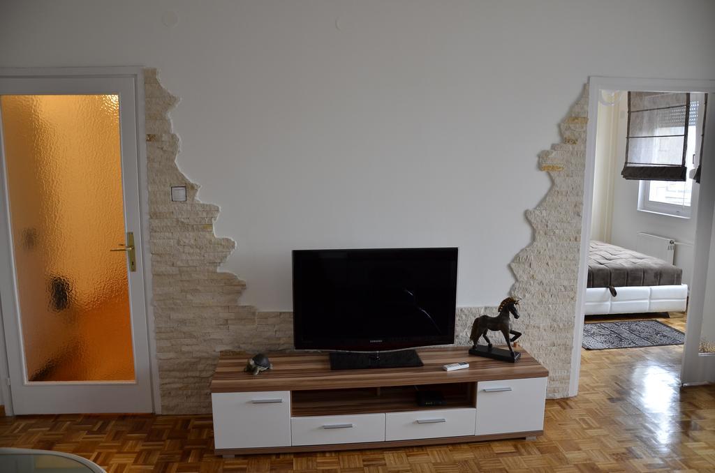 Apartment Arena White Белград Стая снимка