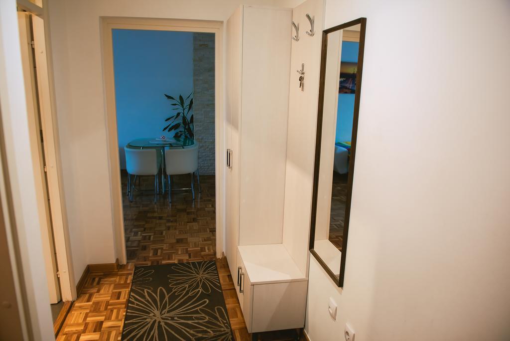 Apartment Arena White Белград Екстериор снимка